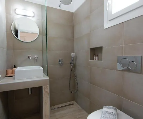 Morpheas Sifnos 3* Kamárai