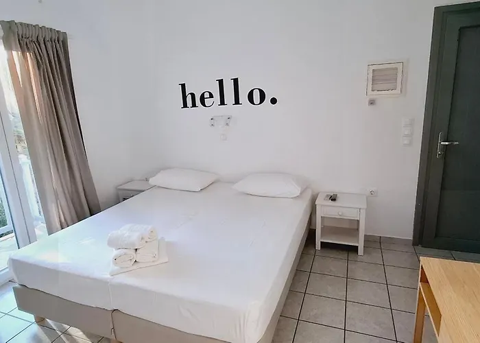 Morpheas Sifnos Kamárai