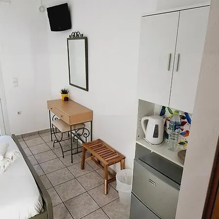 Morpheas Sifnos Konukevi 3*