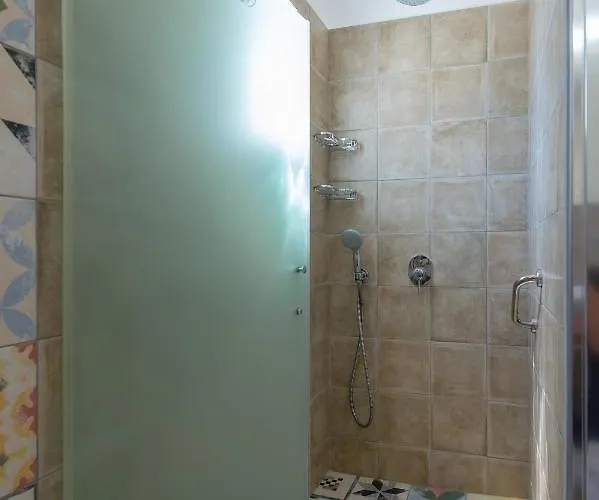 Morpheas Sifnos 招待所 卡马莱